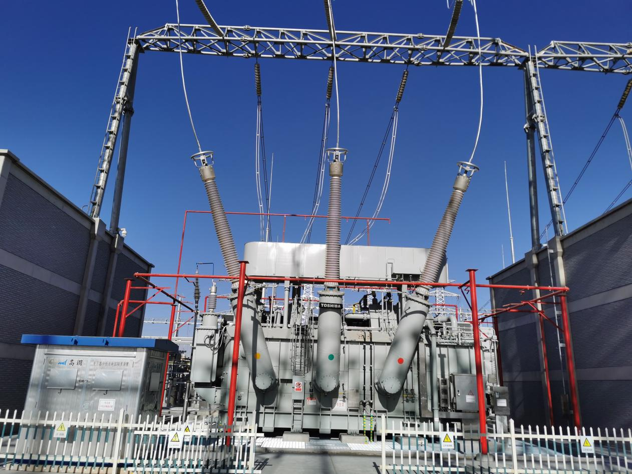 空氣干燥發(fā)生器在特高壓變壓器中的應(yīng)用